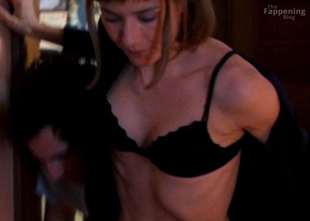 tc3a9a-leoni-nude-sexy-19-the-fappening-pics