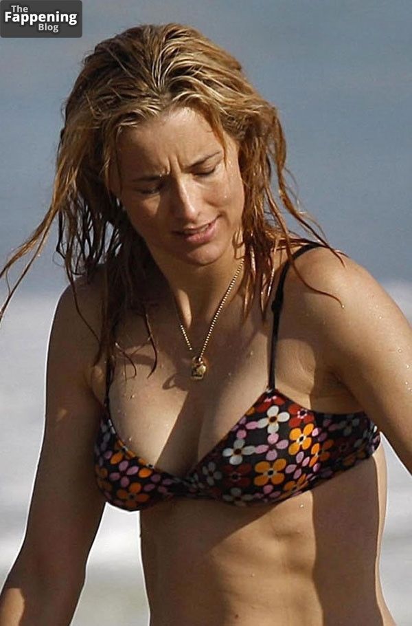 tea-leoni-5356-the-fappening-pics_