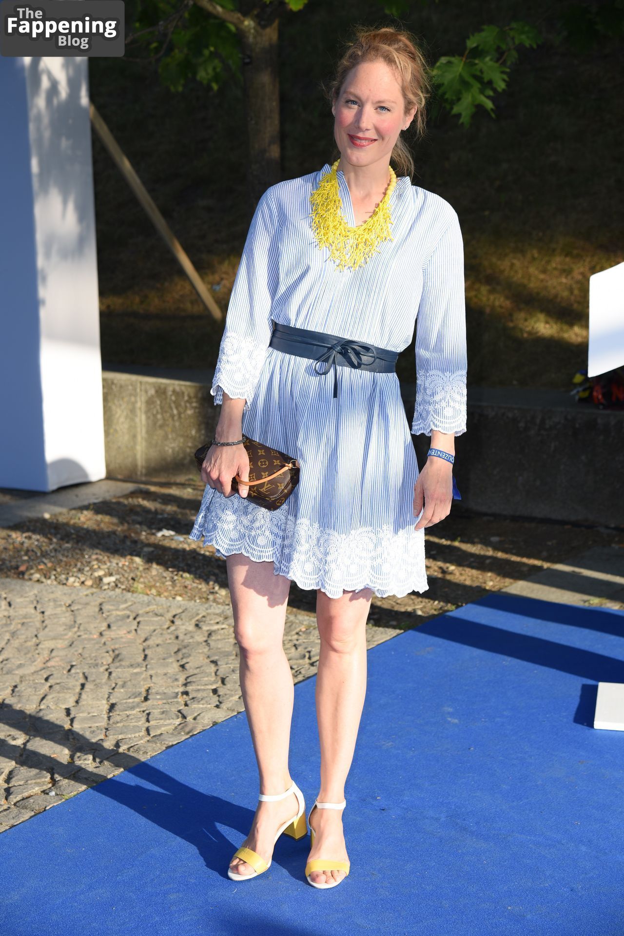 tessa-mittelstaedt-feet-59038-the-fappening-pics_-1