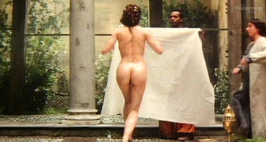 carole-bouquet-nude-sexy-24-the-fappening-pics