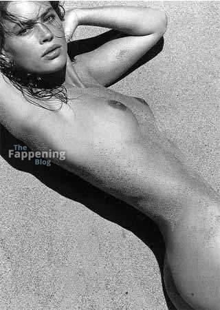 carre-otis-2916-the-fappening-pics_