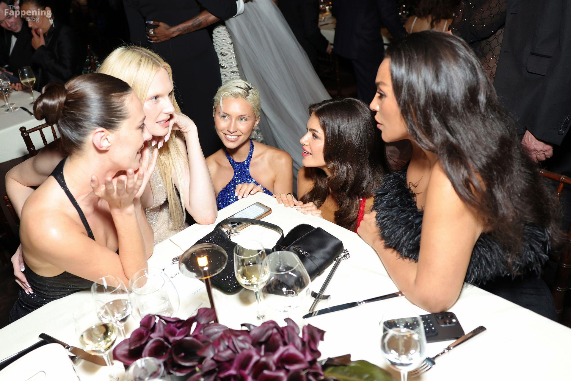 kaia-gerber-14-the-fappening-pics_