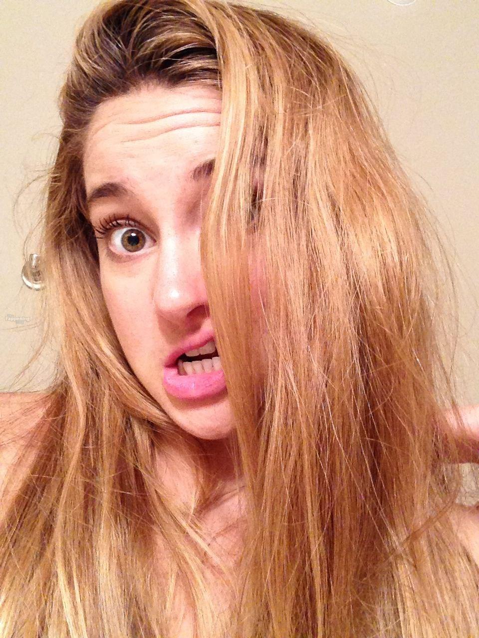 shailene-woodley-nude-4-the-fappening-pics-1