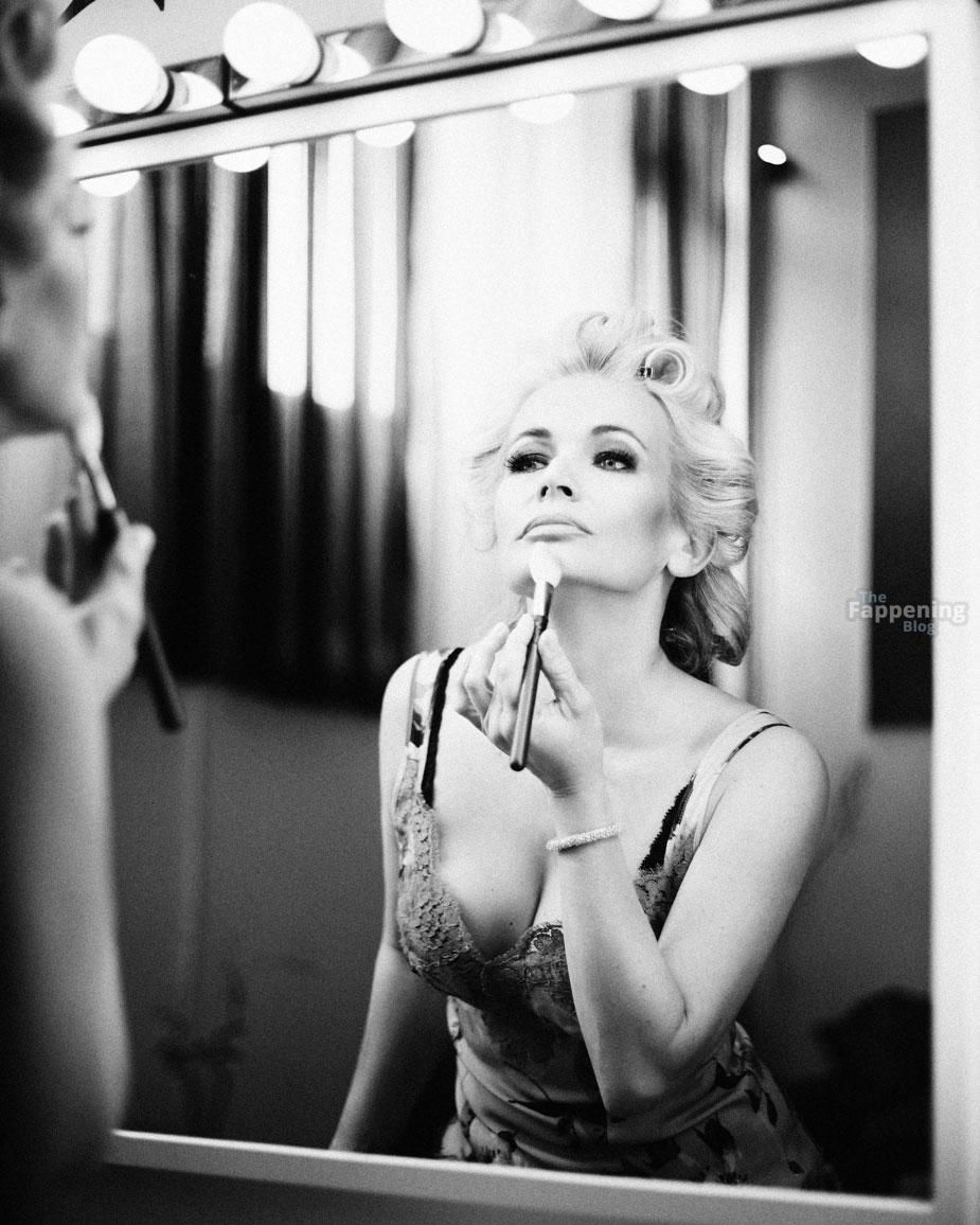 simone-bechtel-james-bond-642731-the-fappening-pics_