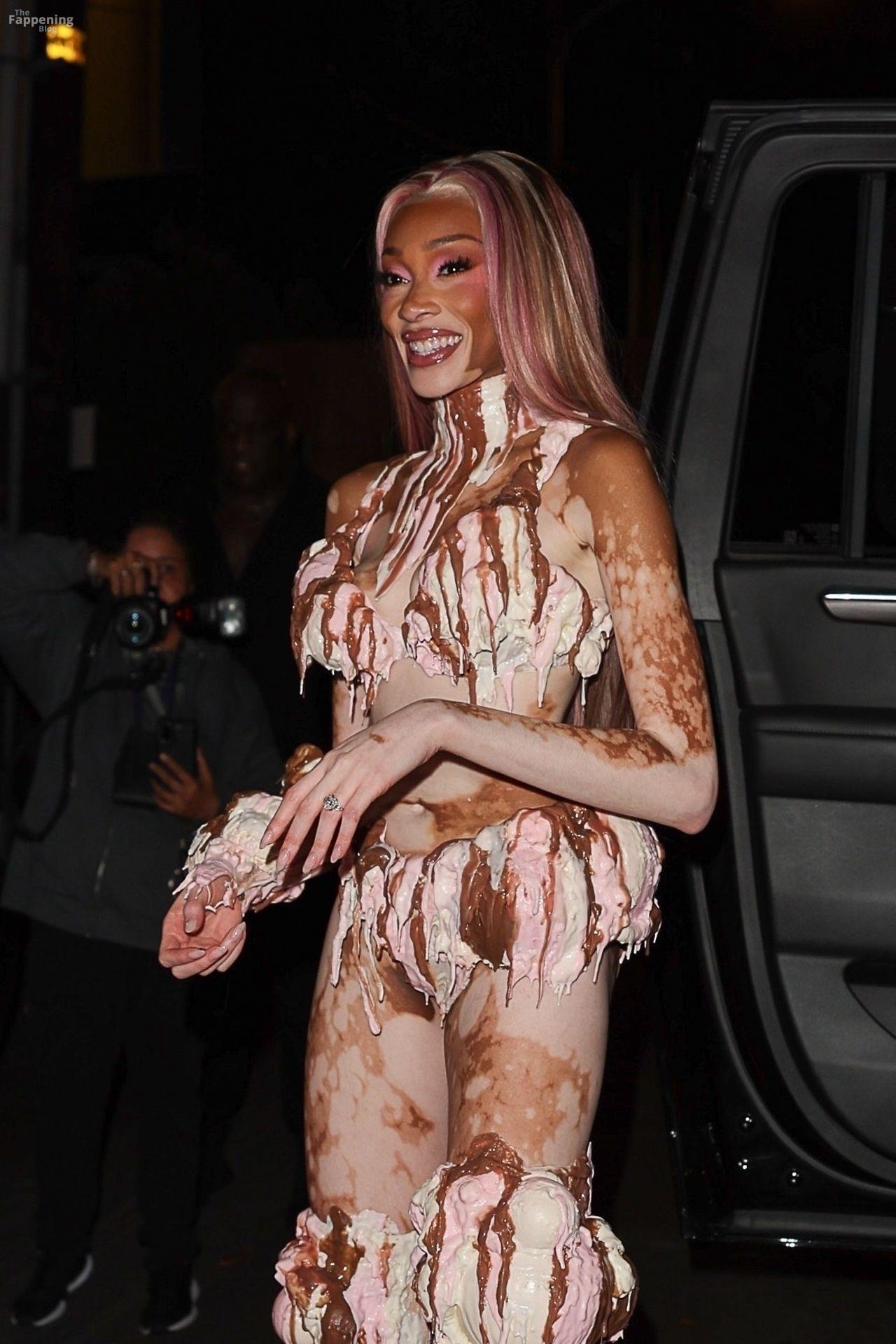 winnie-harlow-hot-19-the-fappening-pics