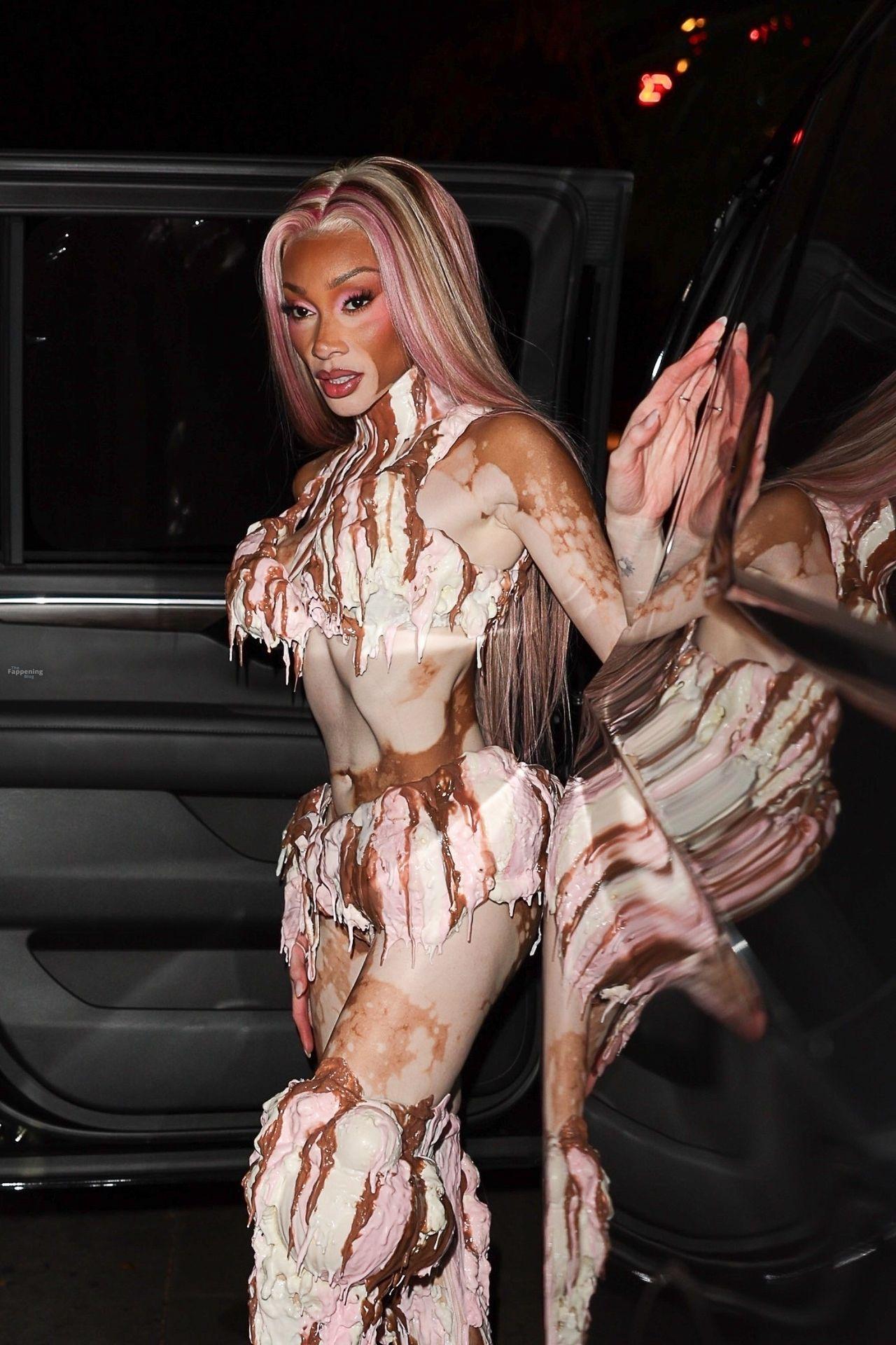 winnie-harlow-hot-55-the-fappening-pics