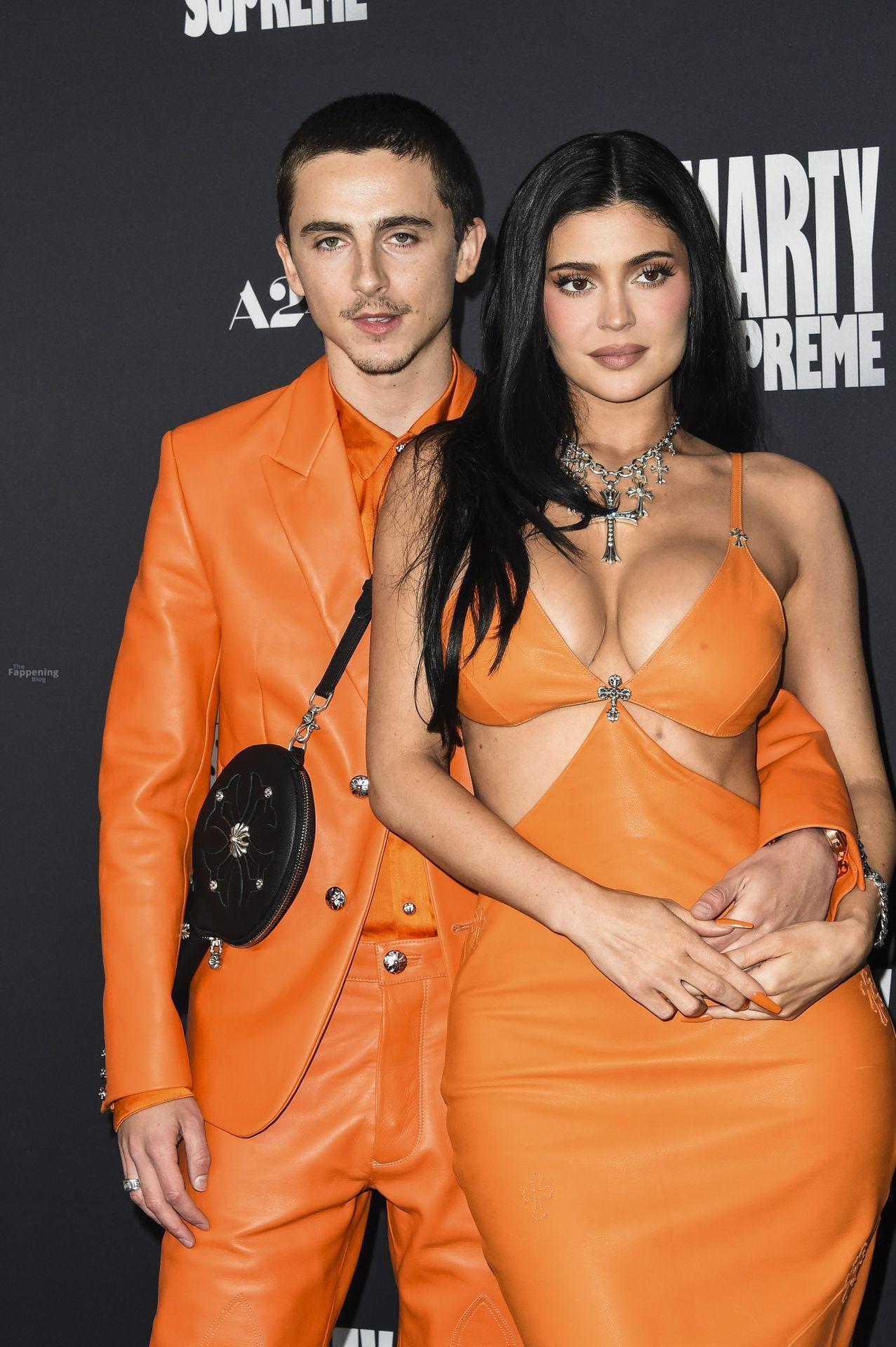 kylie-jenner-24-the-fappening-pics_