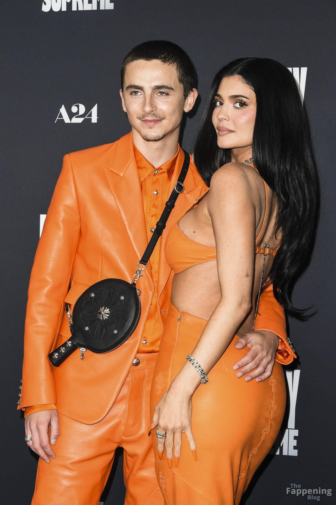 kylie-jenner-28-the-fappening-pics_