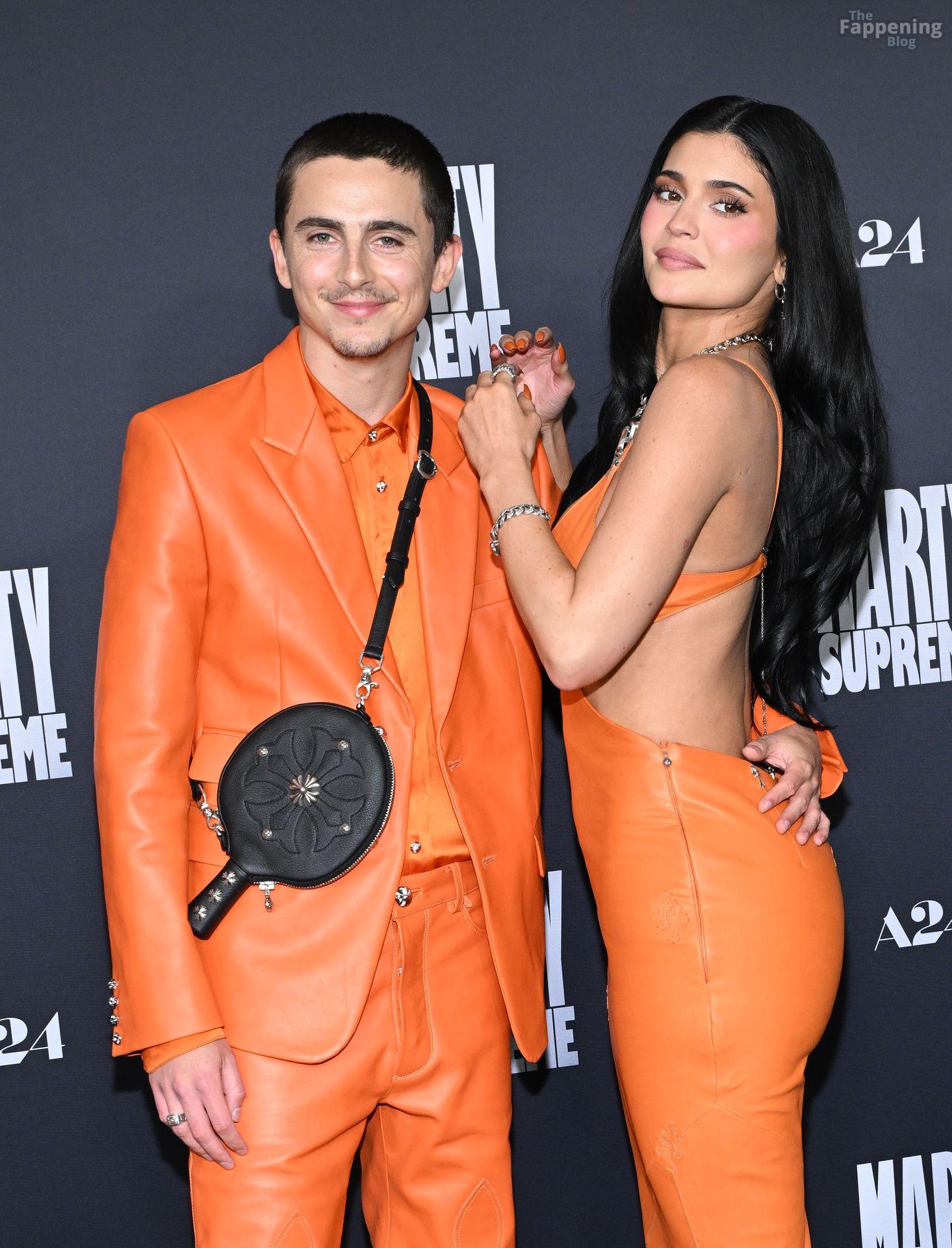 kylie-jenner-49-the-fappening-pics_