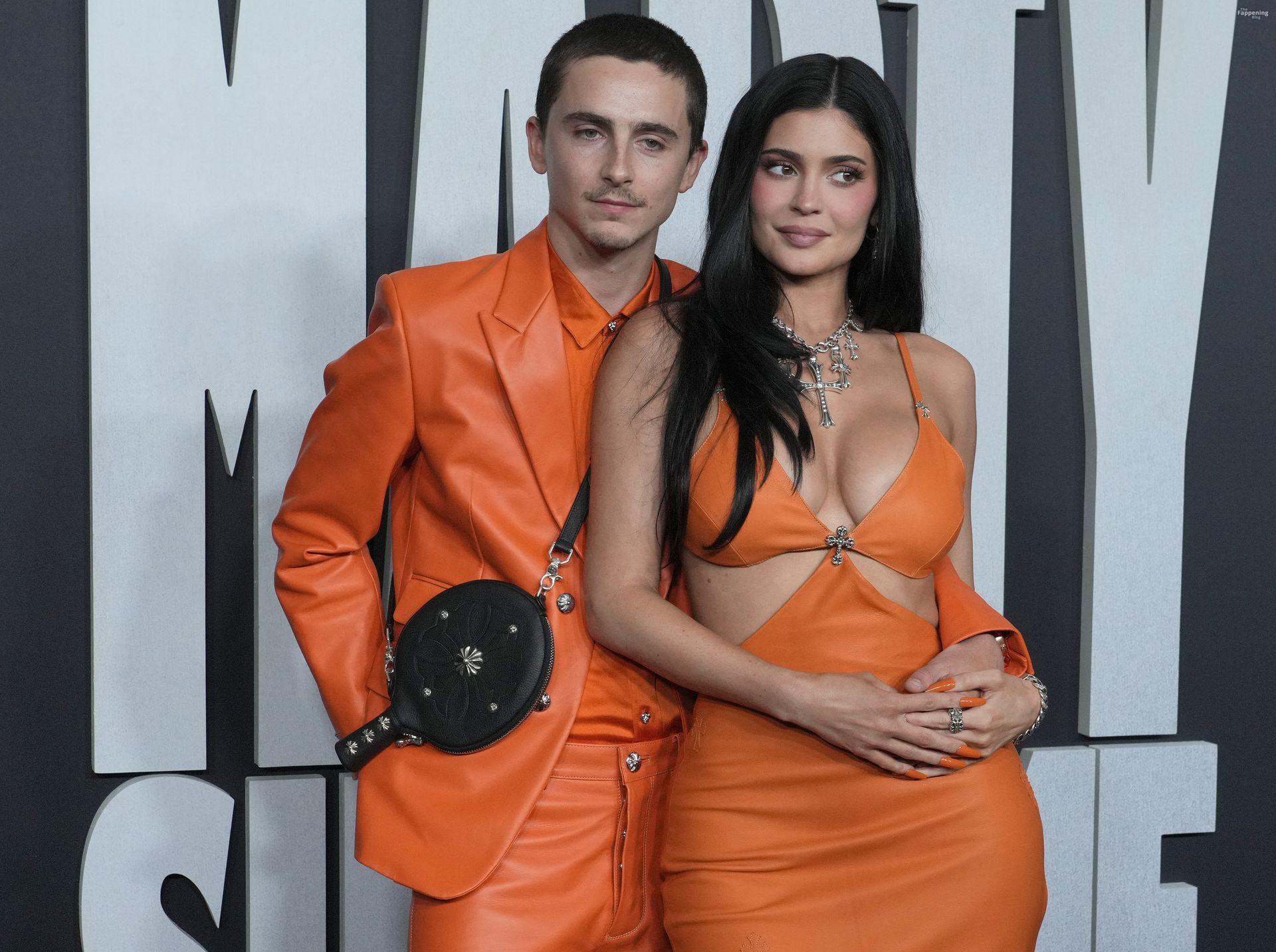 kylie-jenner-55-the-fappening-pics_