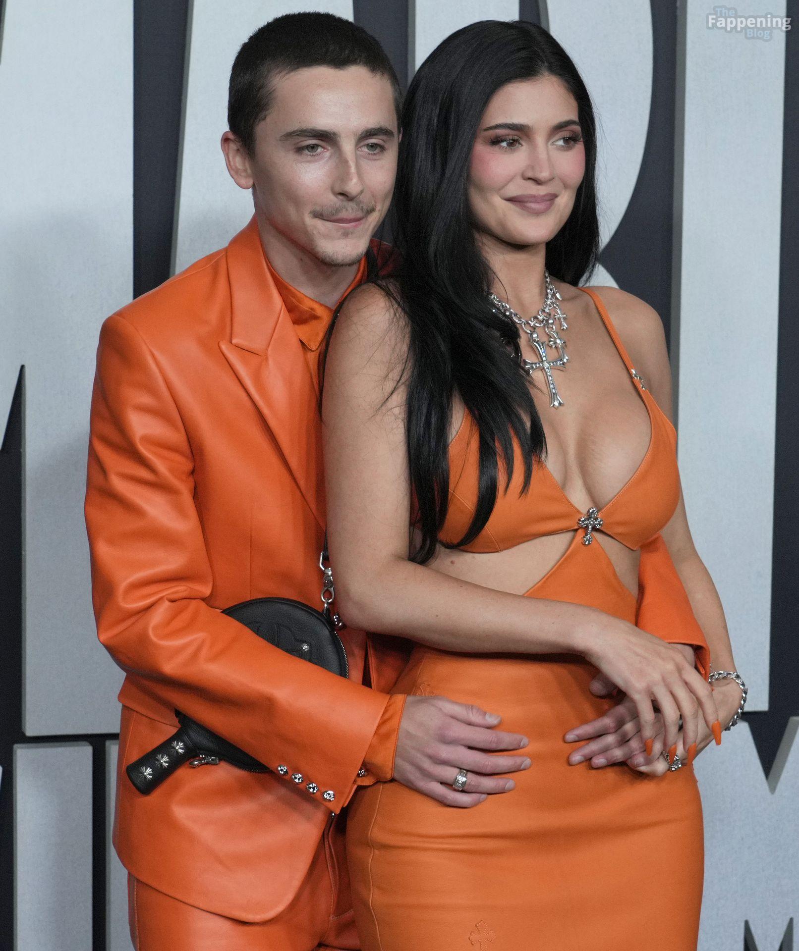 kylie-jenner-73-the-fappening-pics_