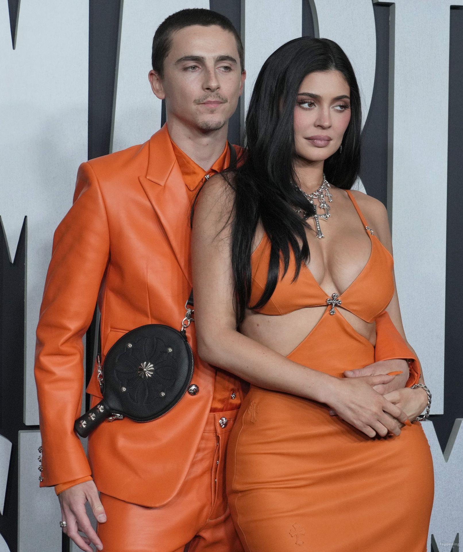 kylie-jenner-78-the-fappening-pics_