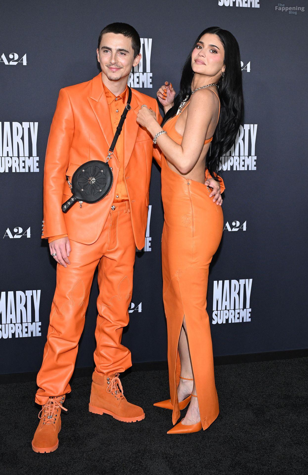 kylie-jenner-8-the-fappening-pics_