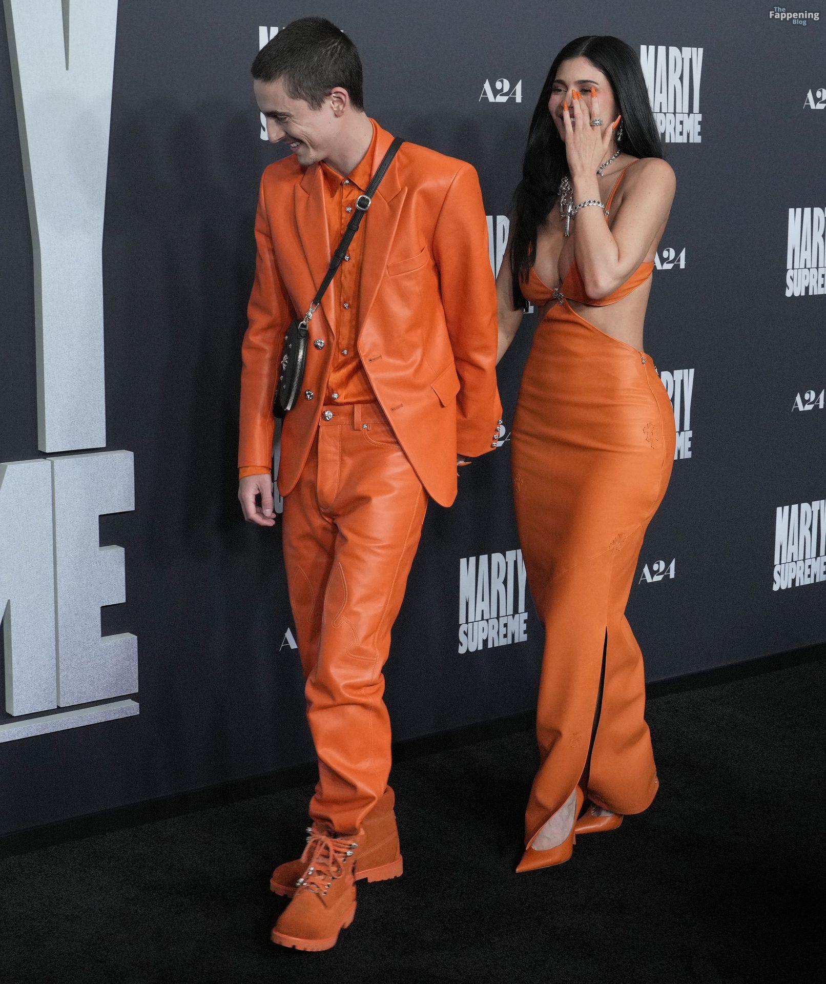 kylie-jenner-81-the-fappening-pics_