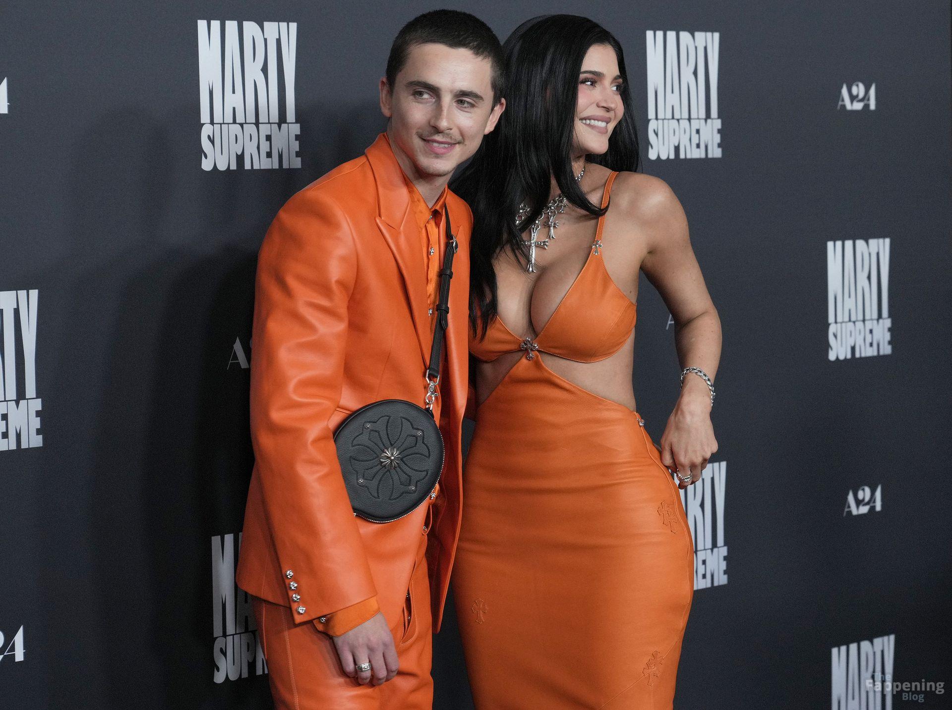 kylie-jenner-91-the-fappening-pics_