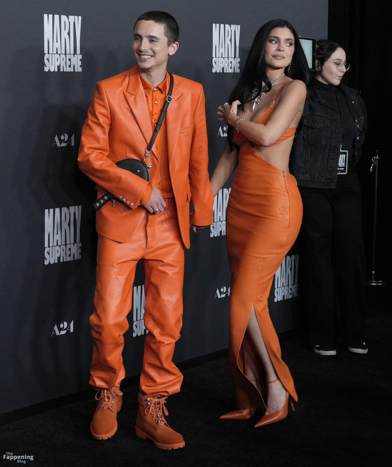 kylie-jenner-92-the-fappening-pics_