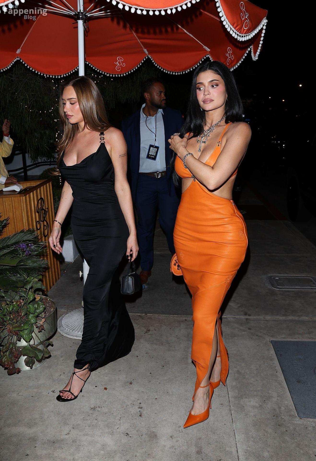 kylie-jenner-sexy-20-the-fappening-pics_