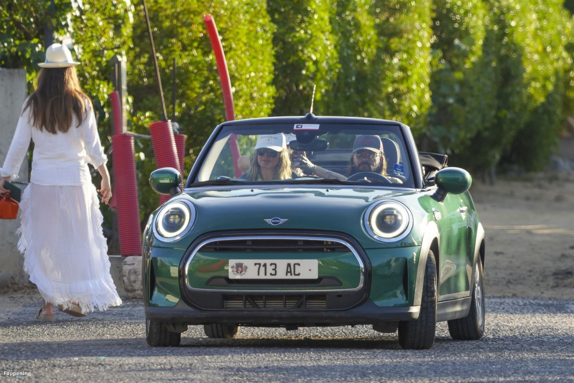 0affb22aa3d784fdb3228c32b20936089762223d-the-fappening-pics