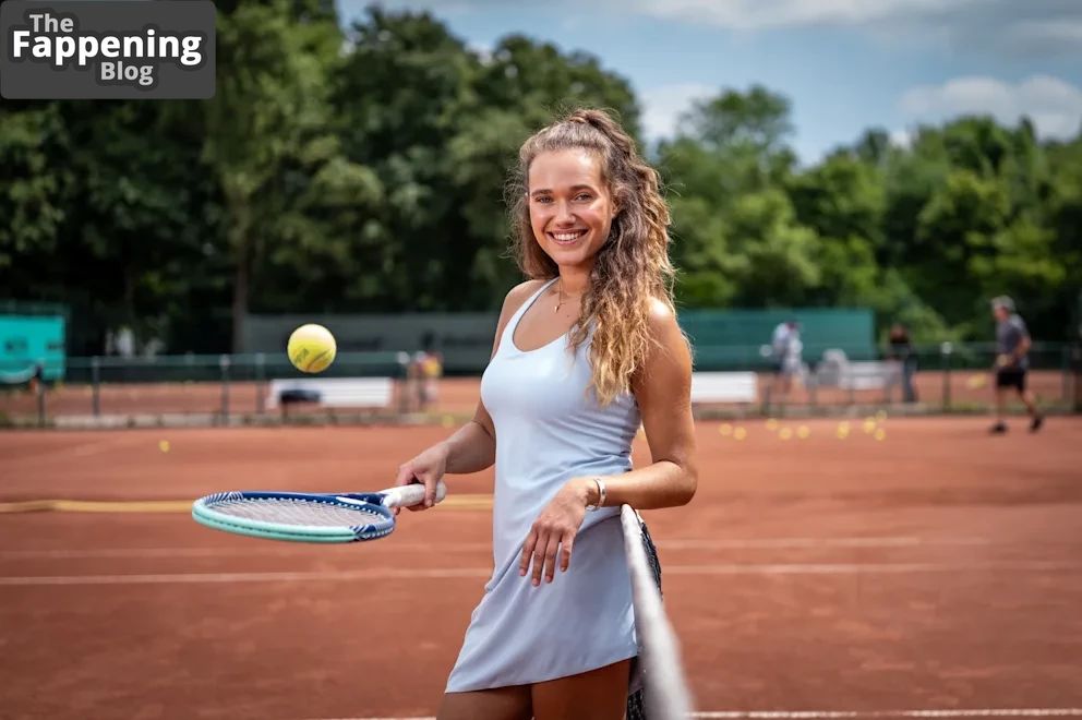 550d743f1b5eb88bb4640306578c4dd4d45117b3-the-fappening-pics