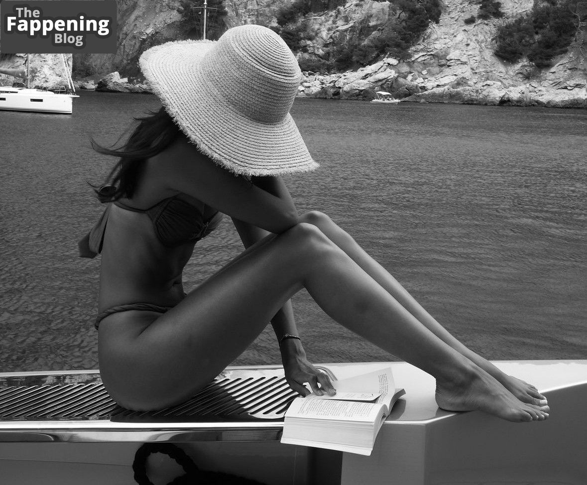 a2b0a20a80df3d2ce691161e34ef36d760d469be-the-fappening-pics