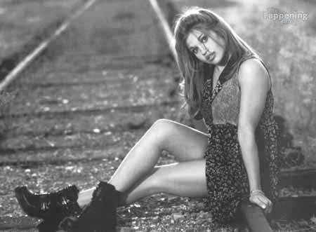 c3a6bee29bd347c517305e6a1f9c6852aa054a9c-the-fappening-pics