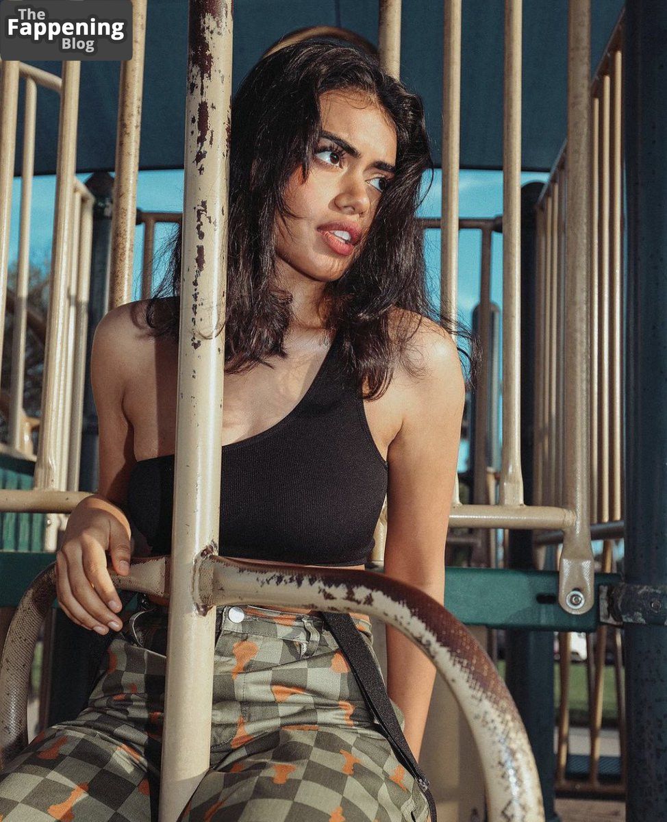 d71b758e8d498f1e2cad295c54d62ccac47a6e32-the-fappening-pics