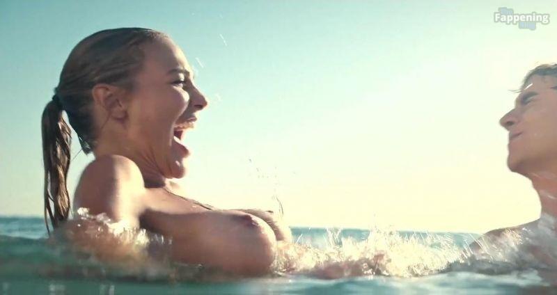 20a272e0208e5a85a323c474e427c70dbfe018d8-the-fappening-pics