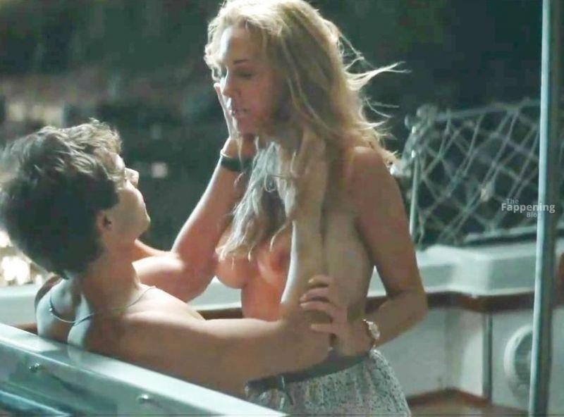 262c8328ab5ed1b4bcfaf34e56e68192b51857f0-the-fappening-pics