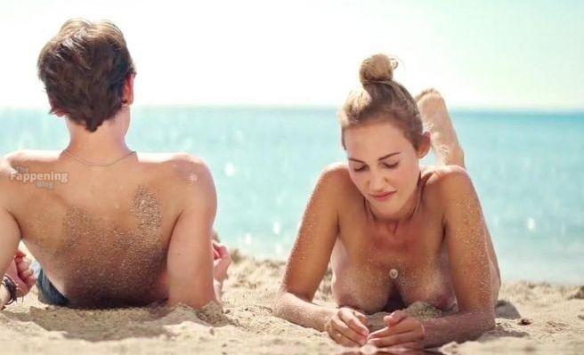 46e6cfc28ac43238f912b54bb53a66e8db1fa2c3-the-fappening-pics