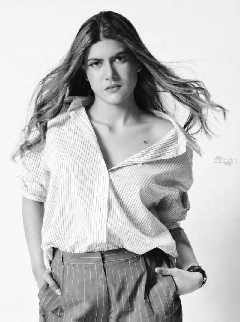 7002f38db197103f2cf09e0565fa23b7d077f69e-the-fappening-pics
