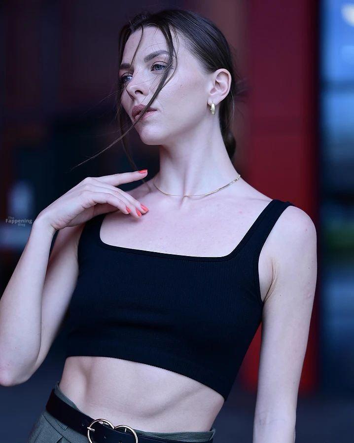 74fb3ebddd3b13fc44c42c8a7e72b92fc92491a3-the-fappening-pics