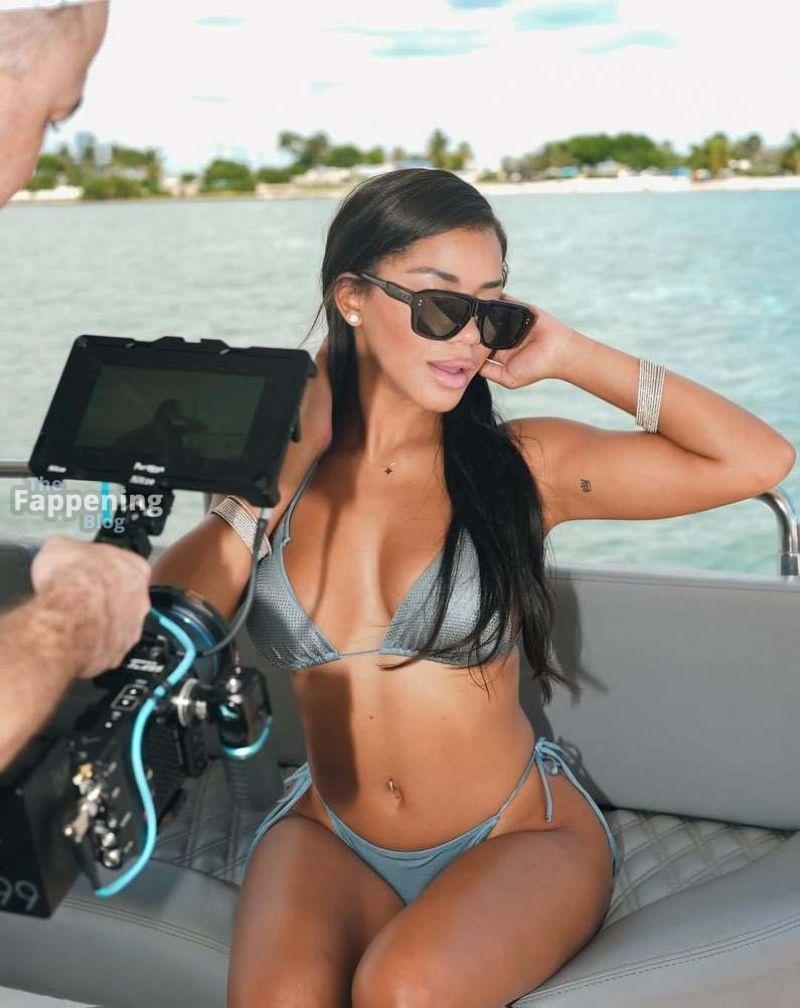 92ed14f6d42c786bdce4b1d0f0cbb7ee73e4e370-the-fappening-pics