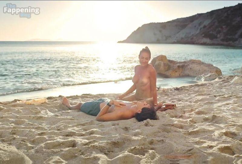 a538e13233b62786389d6719b7ad17eaeea3fd85-the-fappening-pics