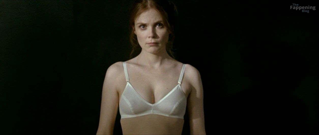 ac1f224136321bc0a5fbf5910f45cc38657b7e10-the-fappening-pics