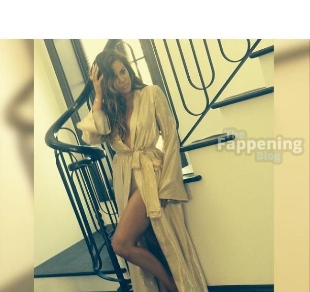 b410637fe367b82aed1bd64f618a7104690729aa-the-fappening-pics