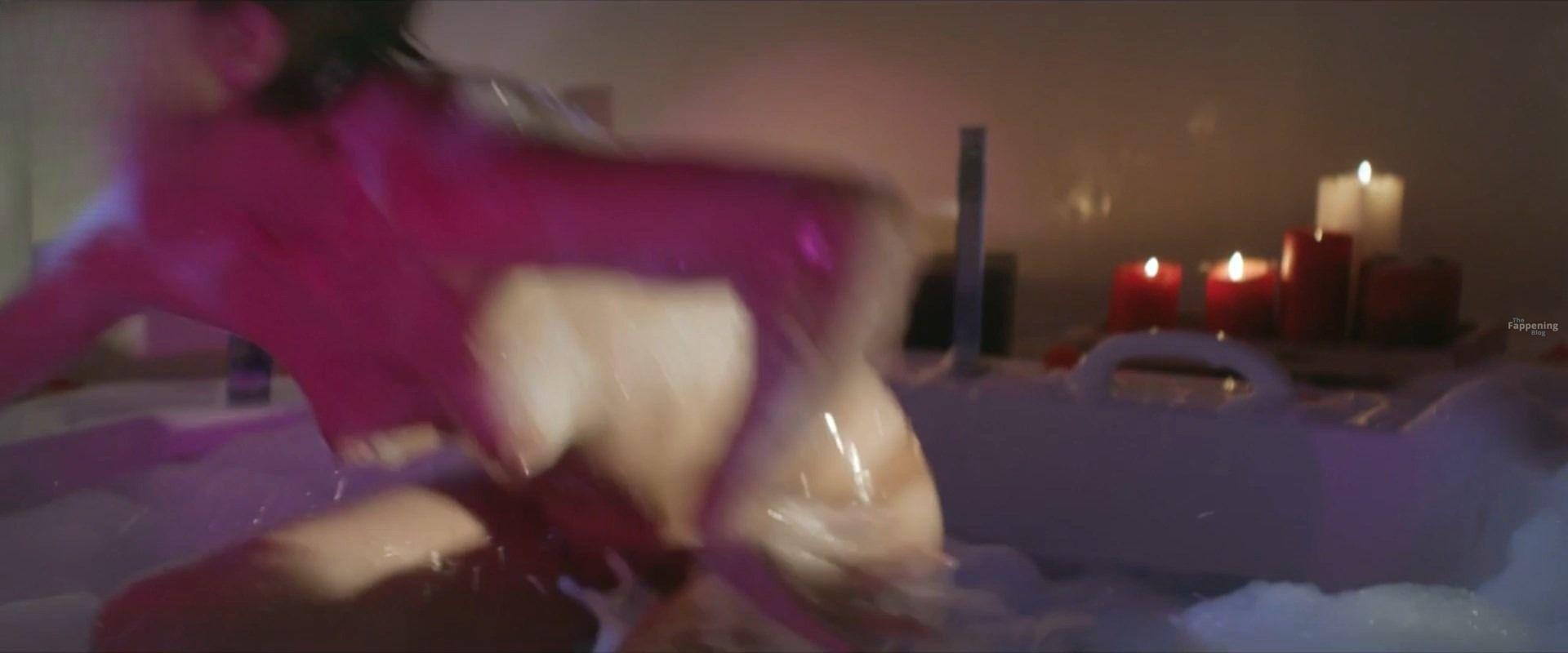 b8cd21deb436dcd31760b9653d52f1ccb6caa3aa-the-fappening-pics
