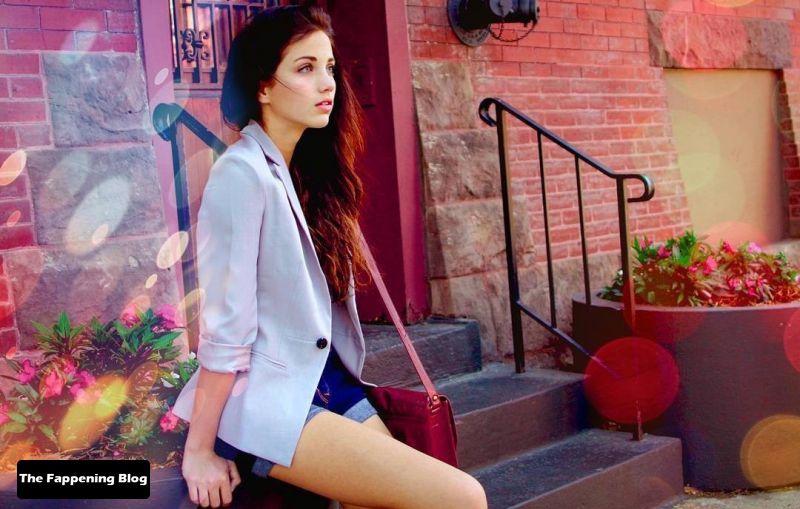 cf27ce06cab312ea13c4a698998fb42b3bb17ea3-the-fappening-pics