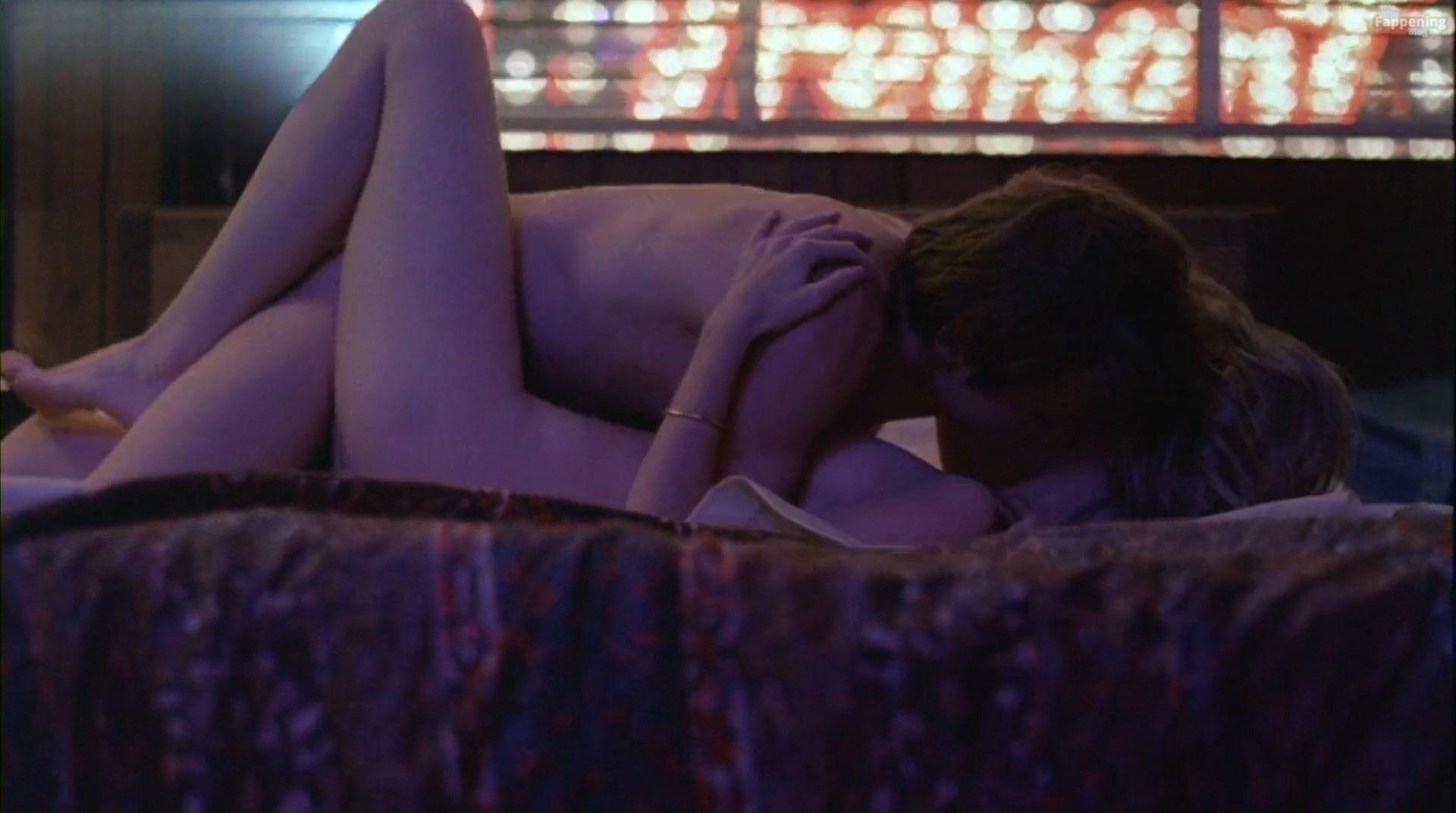 73b820baa3386b0d44c0ae2ab57c3f5ca295c850-the-fappening-pics